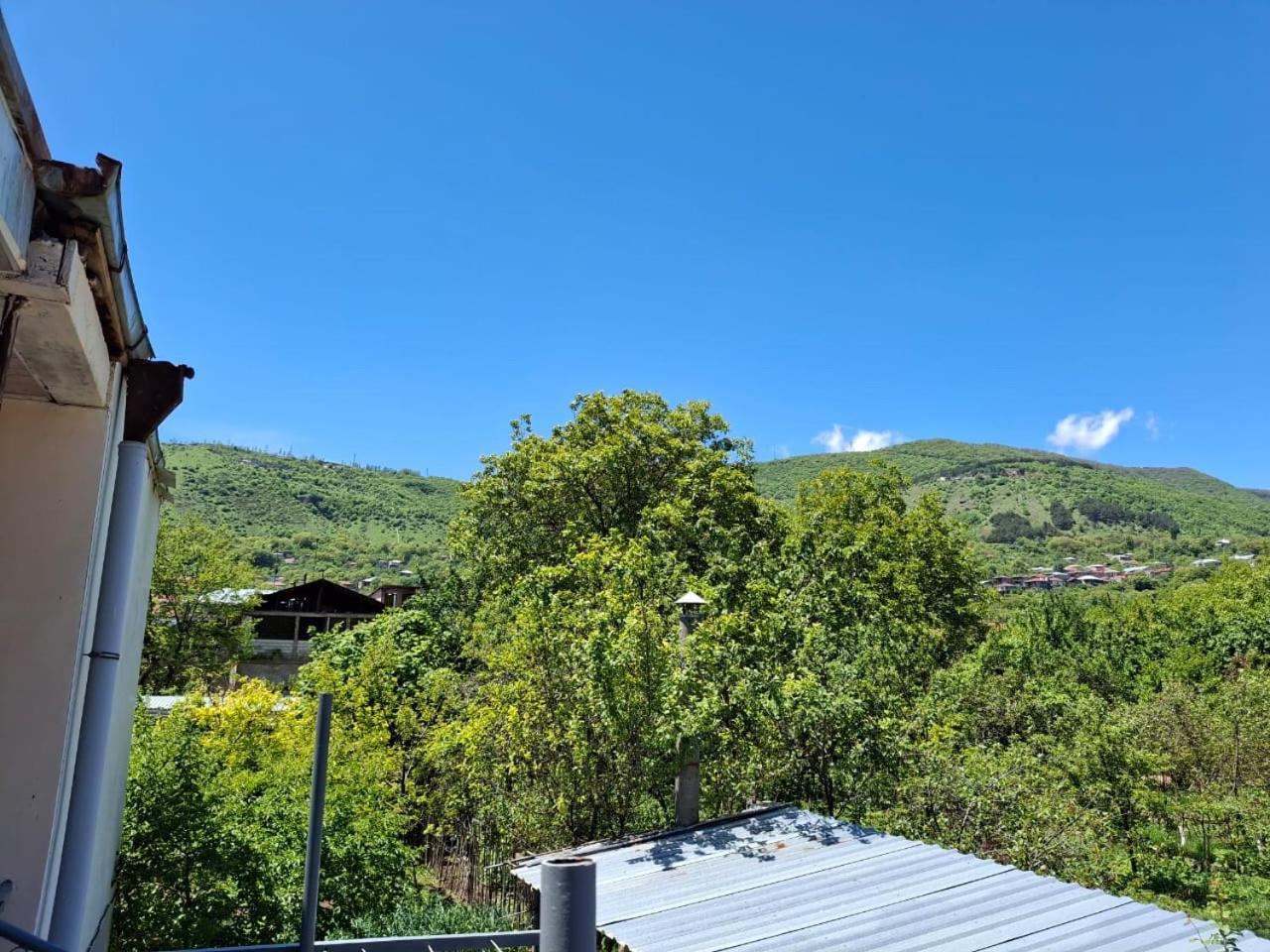 Center Hotel Goris Exterior photo